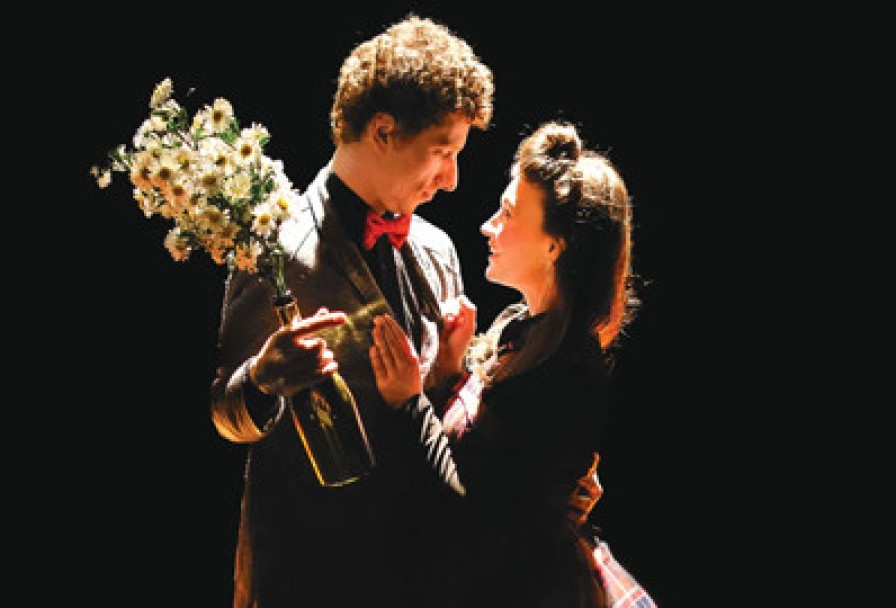 Шум за Сценой