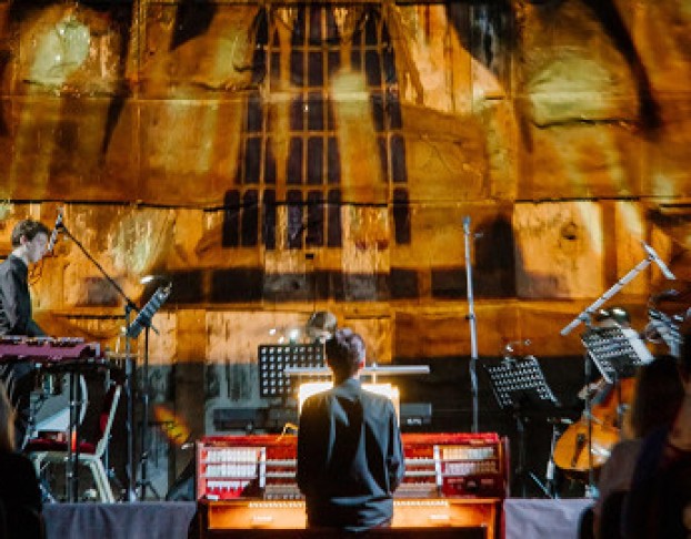 Музыка из Кино на Органе