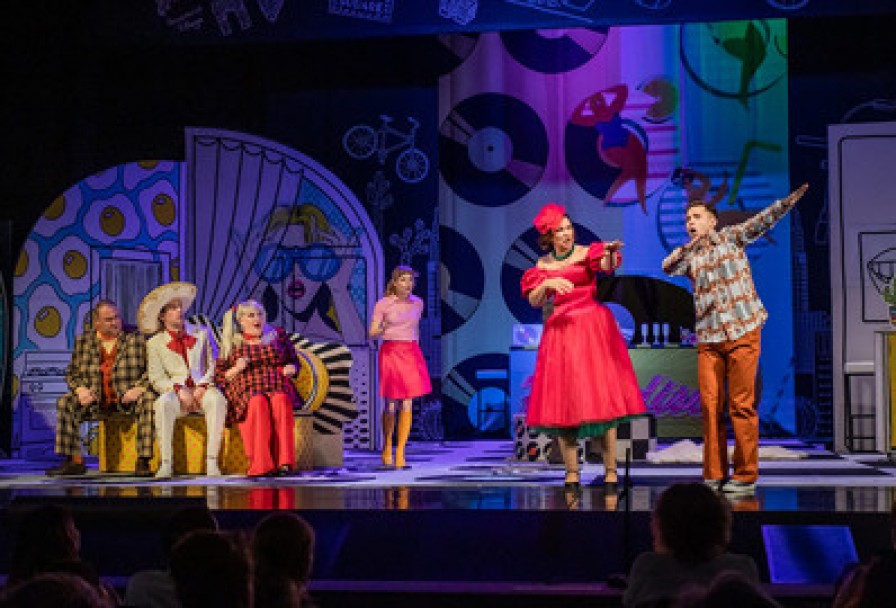 Неслужебный Роман