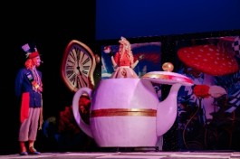 Алиса в Стране Чудес