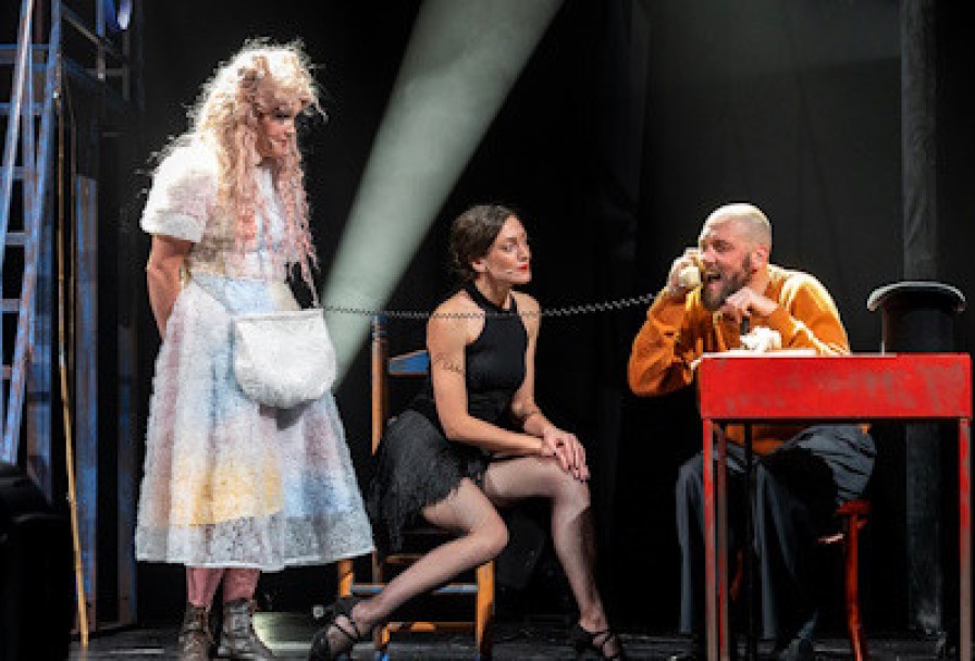 Парк Развлечений Им. Фокса Микки