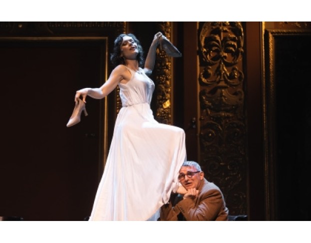 Семейный Шкаф и Его Обитатели