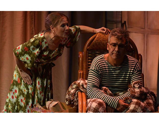 Жена в Кредит