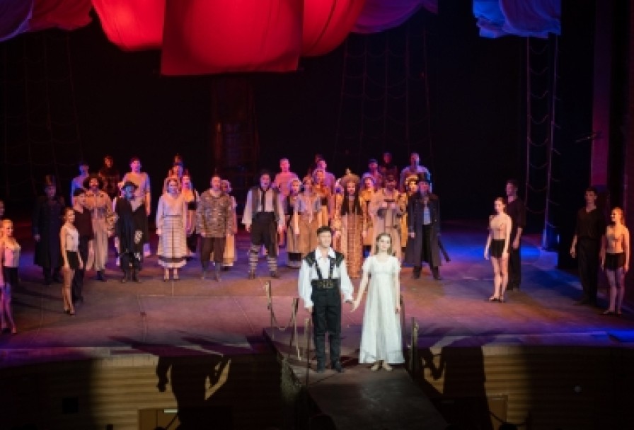 Алые Паруса