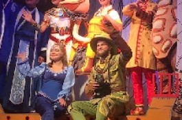 Вокруг Света за Новогоднее Представление