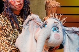 Любопытный Слонёнок