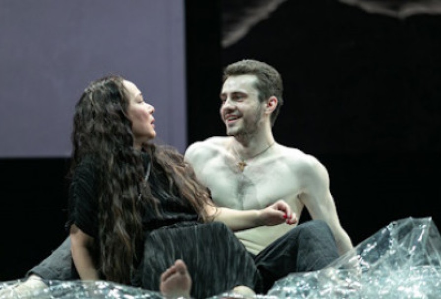 Месяц в Деревне