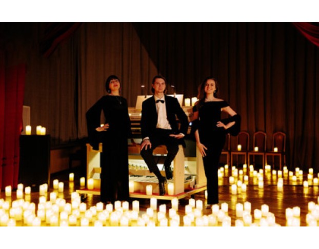 Рок-Хиты на Органе при Свечах