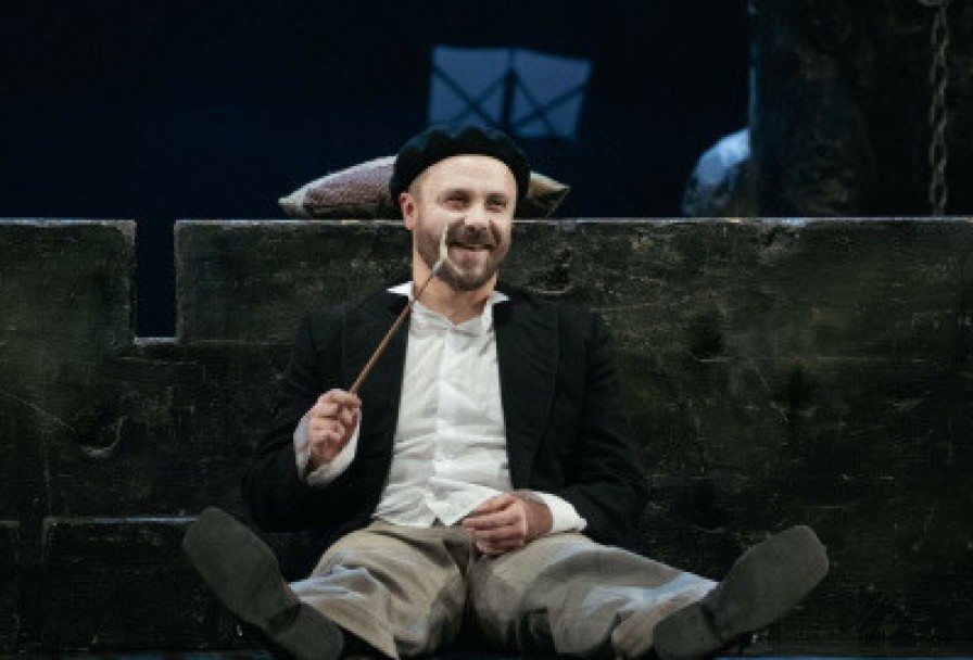 Ветер Шумит в Тополях