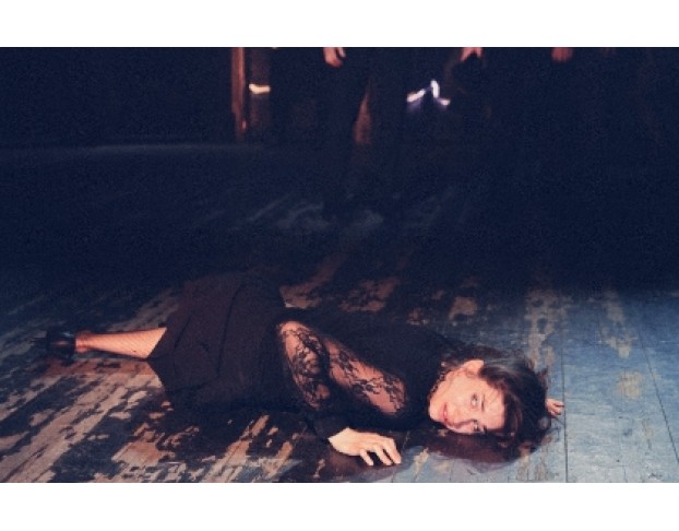 Загнанных Лошадей Пристреливают, не Правда ли?