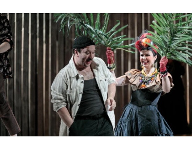 Анна в Тропиках