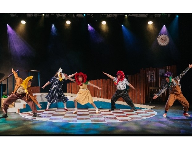 про Девочку и Цветок