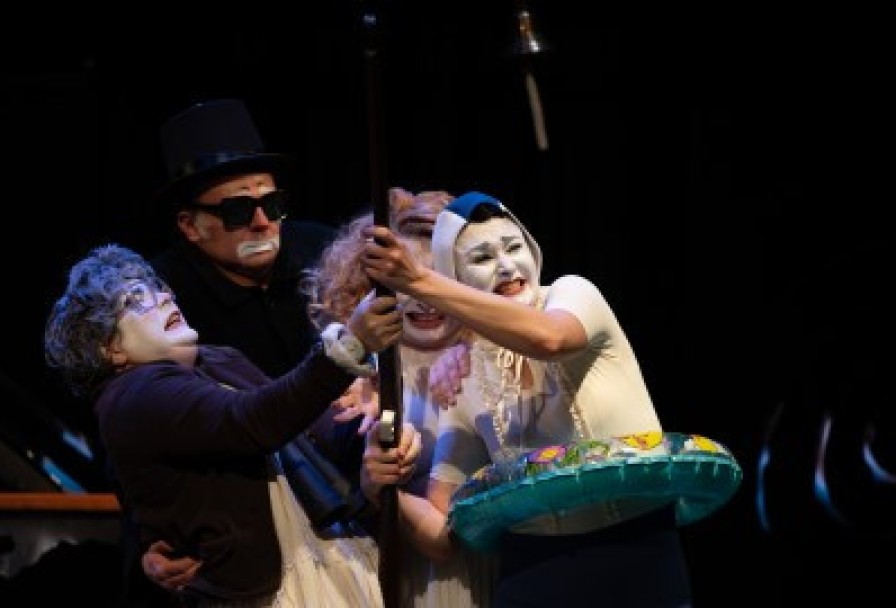 Amorenamore Театр Семьянюки