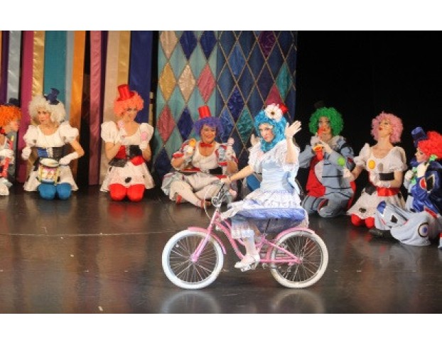 Золотой Ключик или.