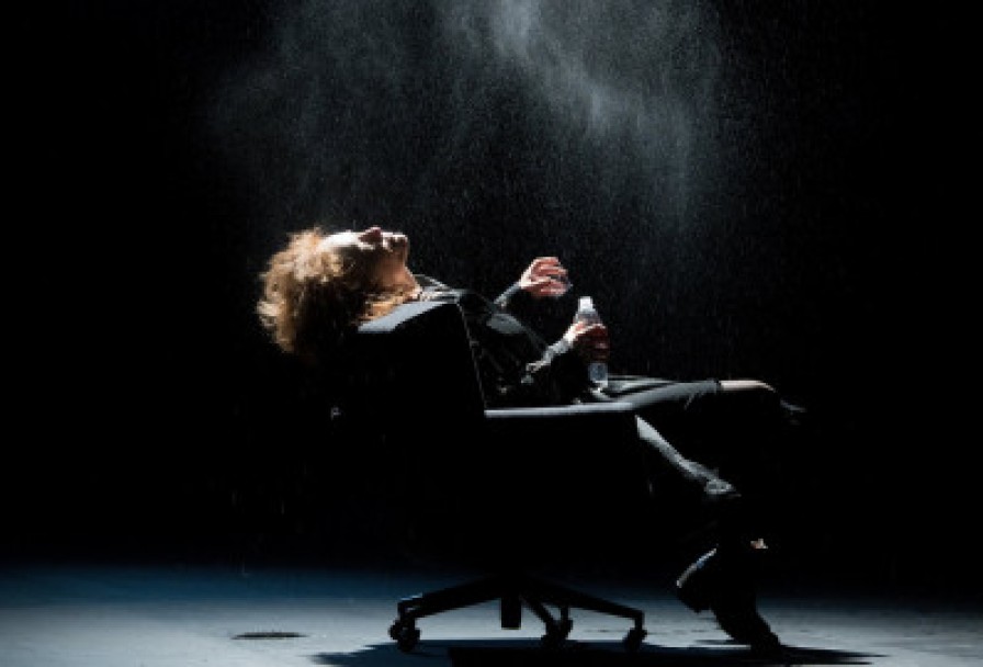 Молли Суини