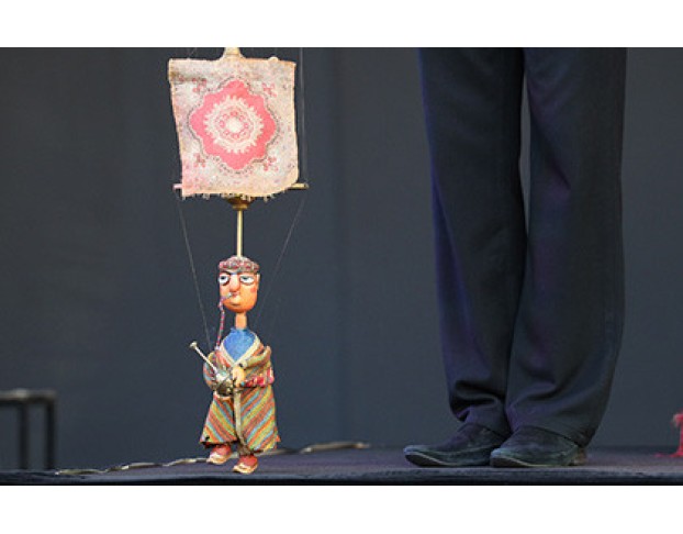 Цирк на Нитях