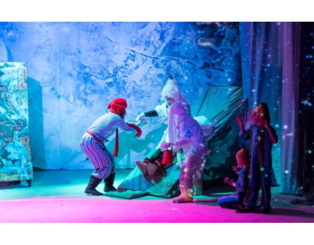 Приключения на Планете Поющих Ёлок