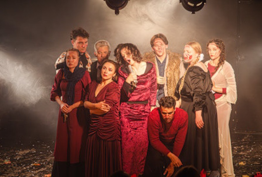 Вишневый Сад. Любовь на Крови