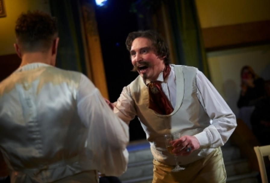 Подсвечник