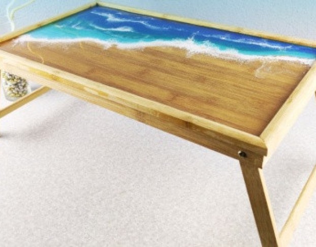 Столик для Завтрака. Море