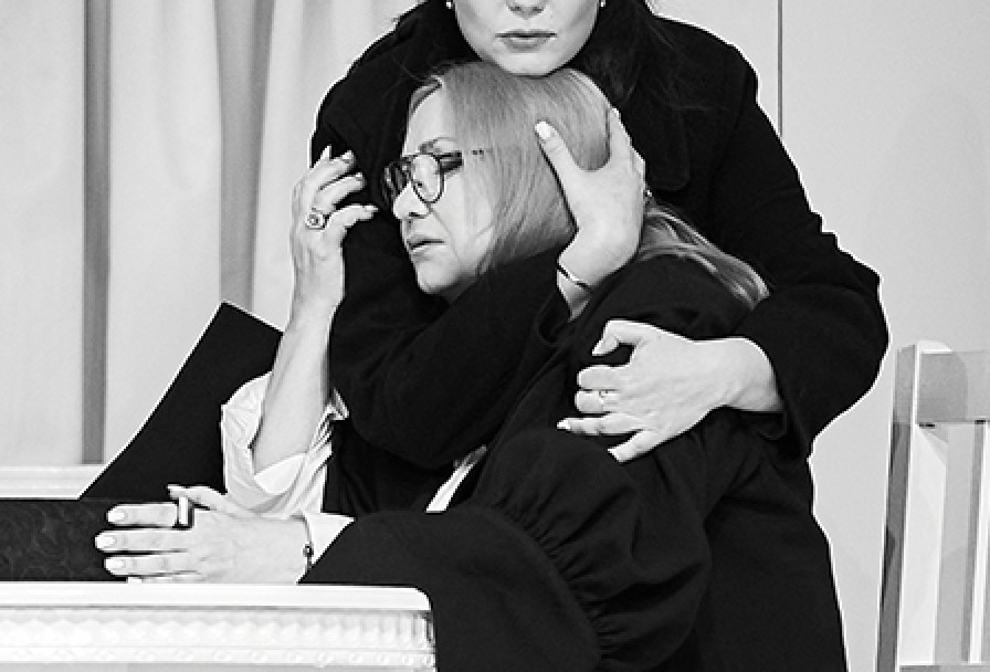 Васса Железнова