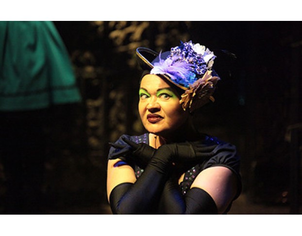 Маленькая Колдунья