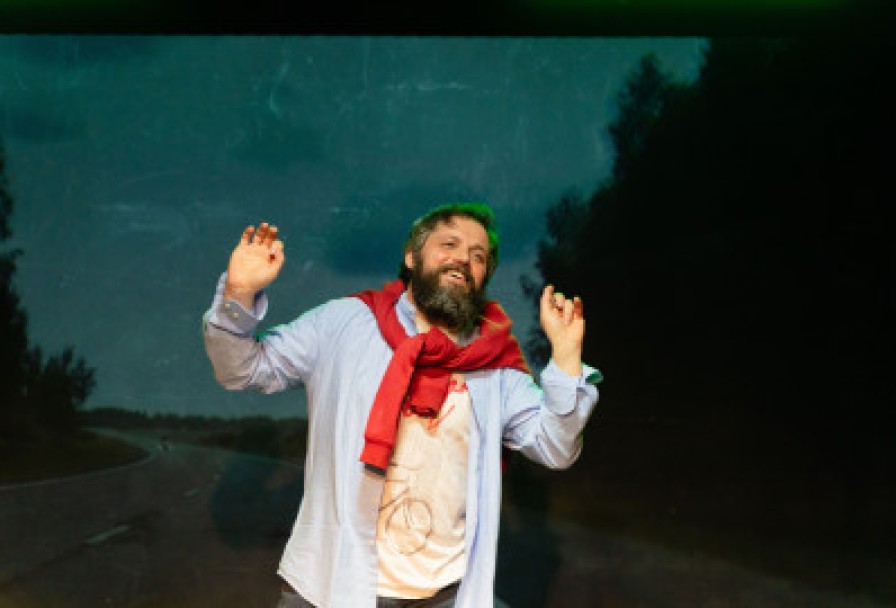 Чудо, или как Корова Спасла Театр