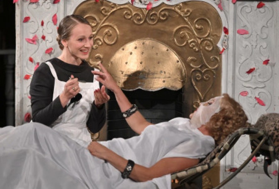 Красотка и Семья