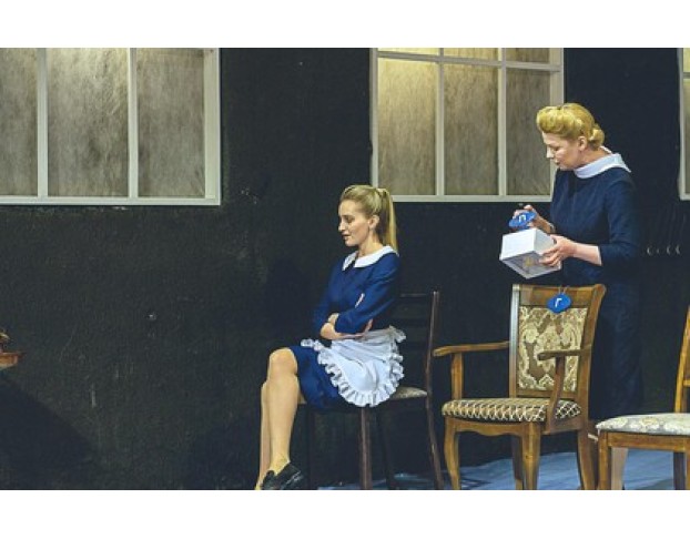 Восемь Любящих Женщин