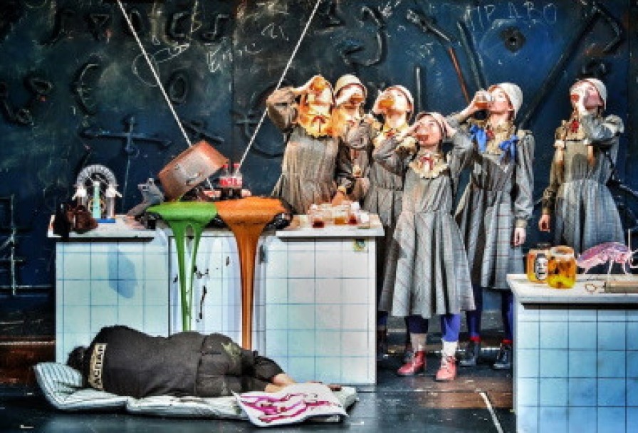 Три Толстяка. Эпизод 1. Восстание