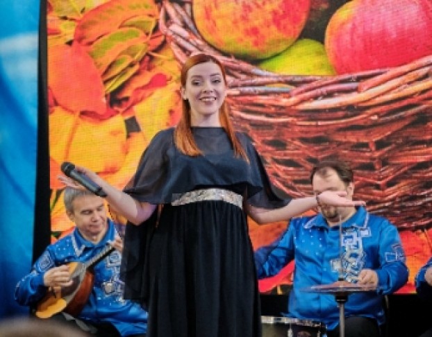 12 Месяцев на Новый Лад