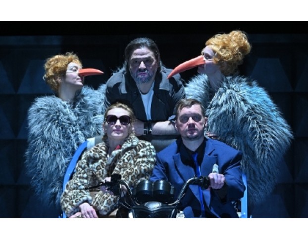 Закрытая Комната