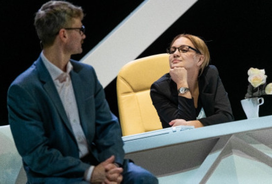 Служебный Роман