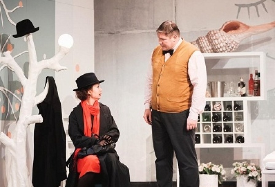 Я, Только Я, и Снова Я