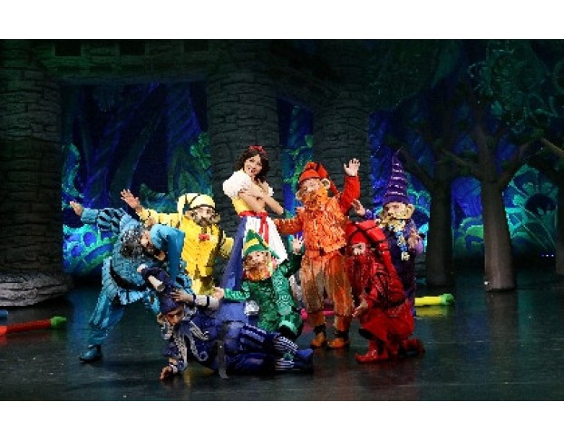 Белоснежка и 7 Гномов