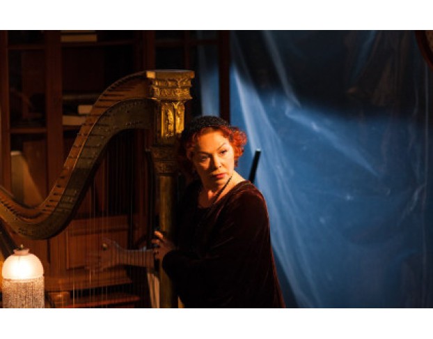 Театральный Роман