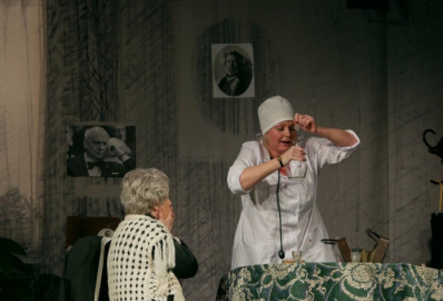 Театральный Роман