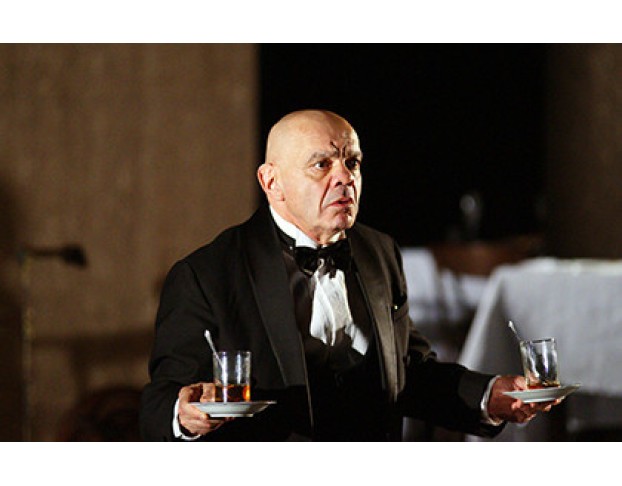 Человек из Ресторана