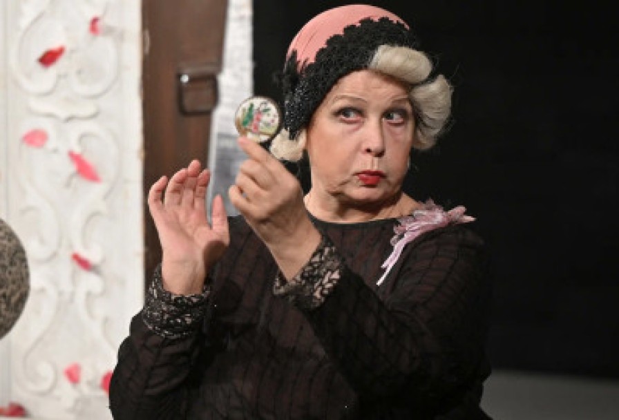 Красотка и Семья