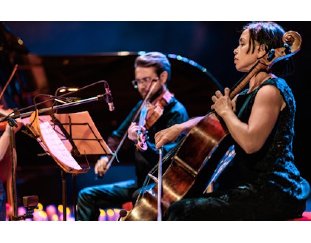 Людовико Эйнауди Неоклассика при Свечах