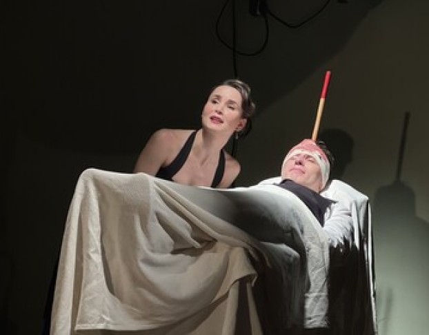 Плутни Скапена