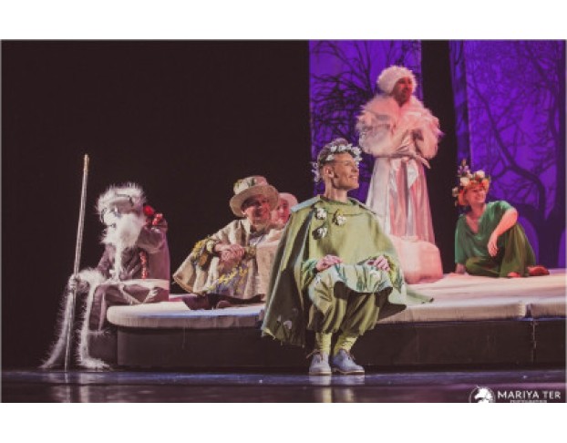 Двенадцать Месяцев