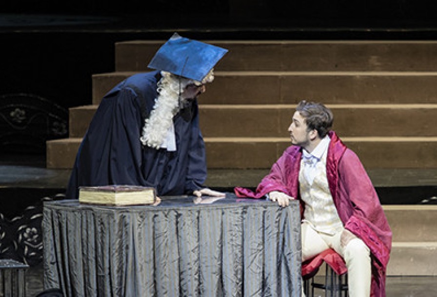 Летучая Мышь