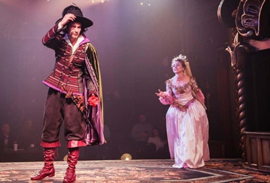 Безумные Влюбленные