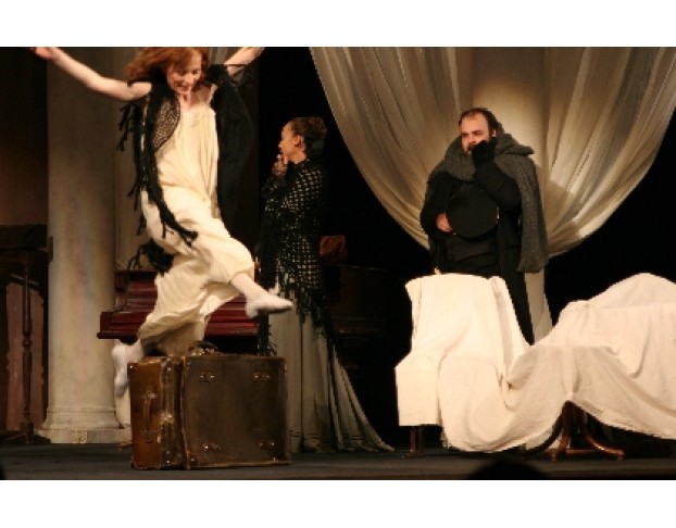 Семейное Счастие