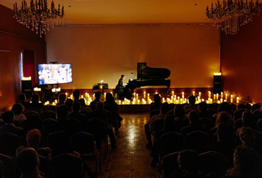 Людовико Эйнауди Неоклассика при Свечах