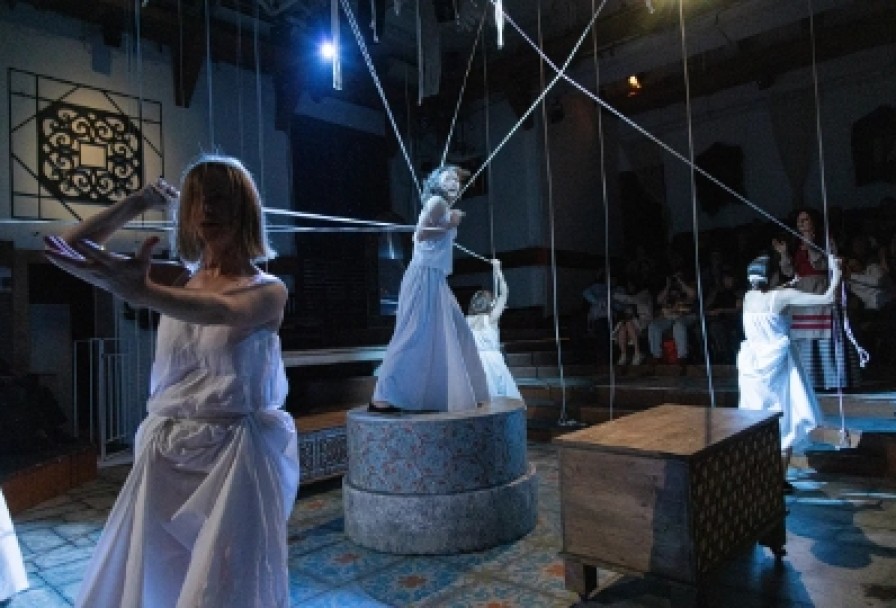 Дом Бернарды Альбы