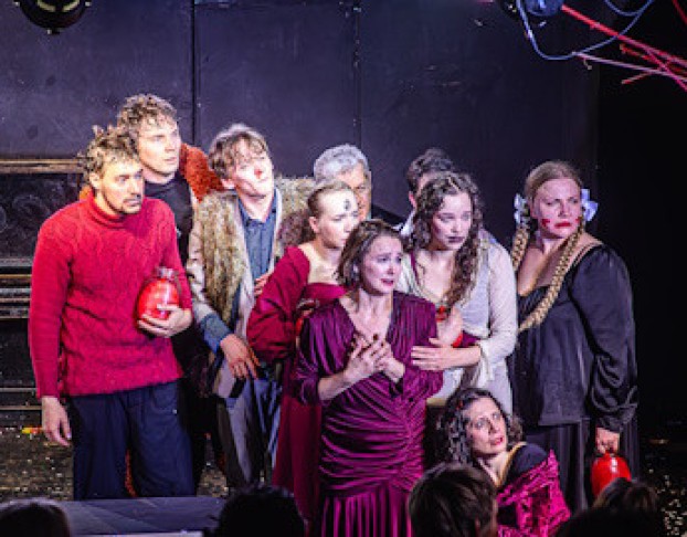 Вишневый Сад. Любовь на Крови