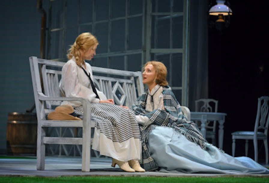 Месяц в Деревне