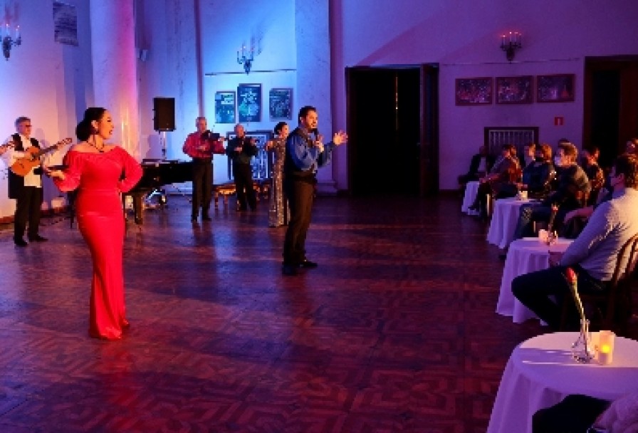 Цыганская Ночь